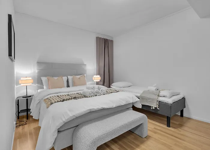 Northstay - The Hideout, With 3 Bedrooms And 2 Bathrooms * Tromsø