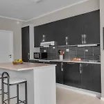 公寓 Northstay - The Hideout, With 3 Bedrooms And 2 Bathrooms 特罗姆瑟