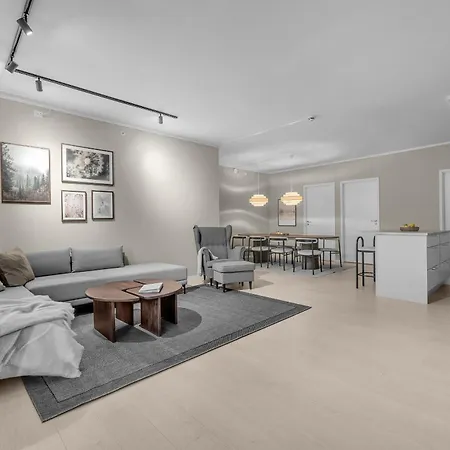Northstay - The Hideout, With 3 Bedrooms And 2 Bathrooms *